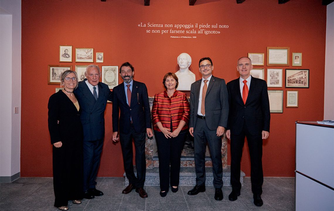 De gauche à droite : Silvia Misiti, Arturo Licenziati, Michele Foletti, Marina Carobbio Guscetti, Raffaele De Rosa, Roberto Badaracco